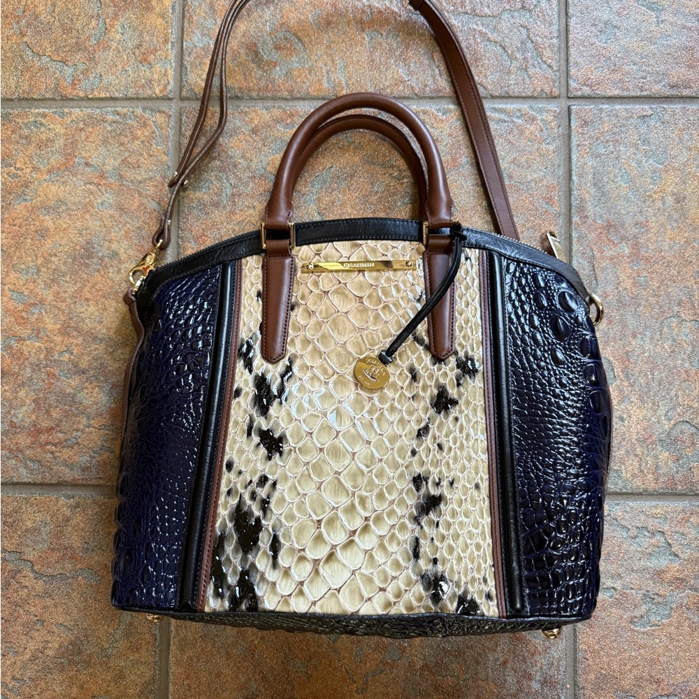 Chic Designer Snakeskin and Leather Handbag